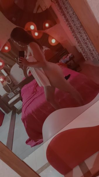 HOLA AMOR SOY LA COLOMBIANA MAS DULCE Y SEXY QUE PUEDAS CONOCER ! ESTOY DISPONIBLE SOY SUPER COMPLETA Y ATRACTIVA . MANDAME MSJ Y TE PASO MAS INFO BEBE 