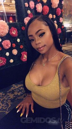 Hello gentlemen , Its Lauren or aka Lolo  ! 

A pleasure to introduce myself . A young girl with positive fun energy . I love music and I’m not afraid to try new things I’m just open and free spirited ! I love to please to where it will be hard for you to forget me . Im very sensual and love to massage , I just know how to relax . 
We can get together have a good time and build from there i know that you’ll want to spend more and more time with me !!

I'm not here to waste your time, so please do the same and don't waste mines!

xoxomuah!